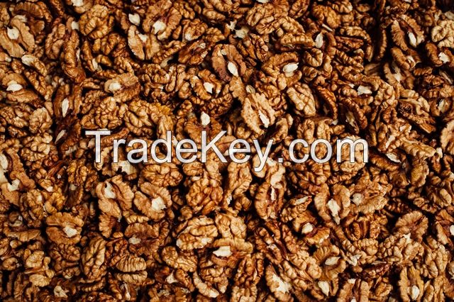 Walnut Kernels