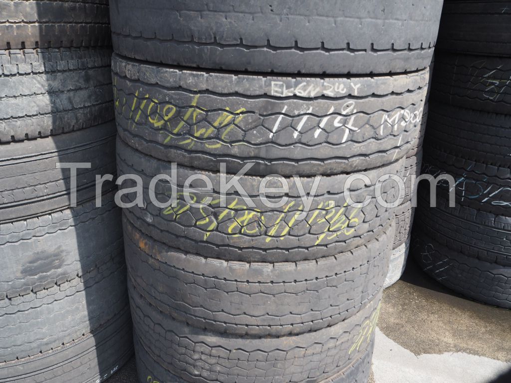 Truck tire casings for retreading