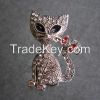 Fashion style metal fox shaped rhinestone brooches