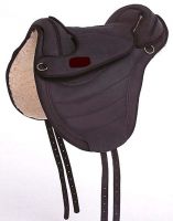 Sell Treeless Saddle & Horse Blankets