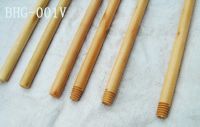 Sell varnished wooden broom handle(BHG-001V)