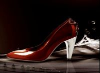 sell lady shoes in 9th cantonsf