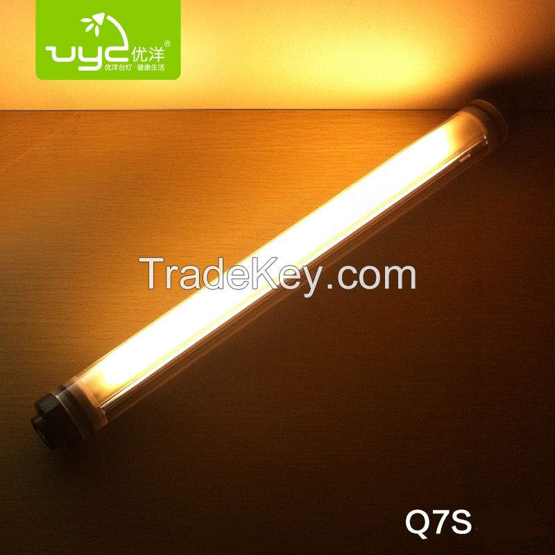 UY-Q7S 10400mA Battery Operated Warm Color Photography Emergency Light