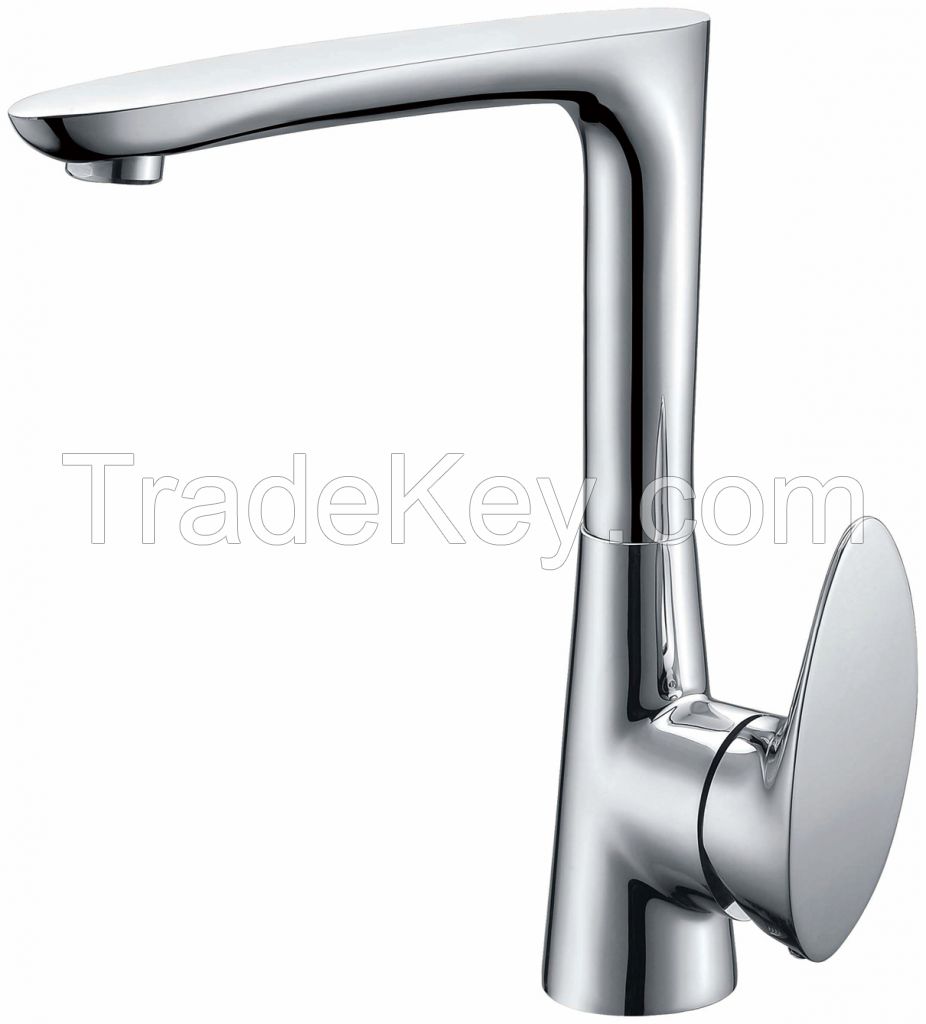 Single-lever kitchen faucet