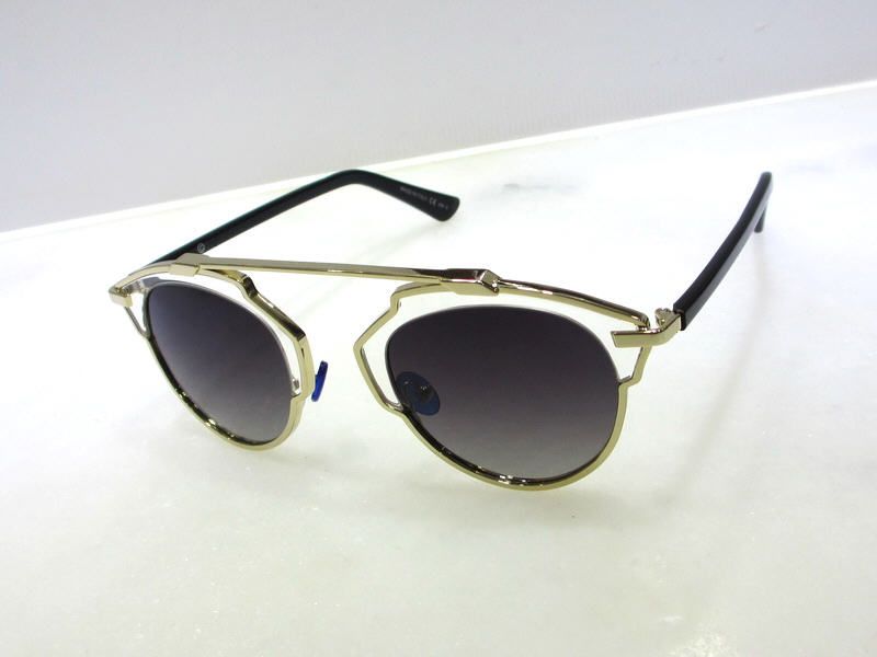 Irregular metal frame of round sunglasses