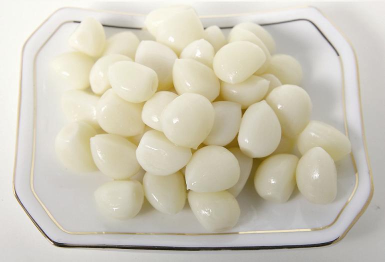 pickled garlic