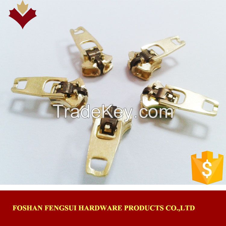 OEM customized logo auto lock zipper puller for slider