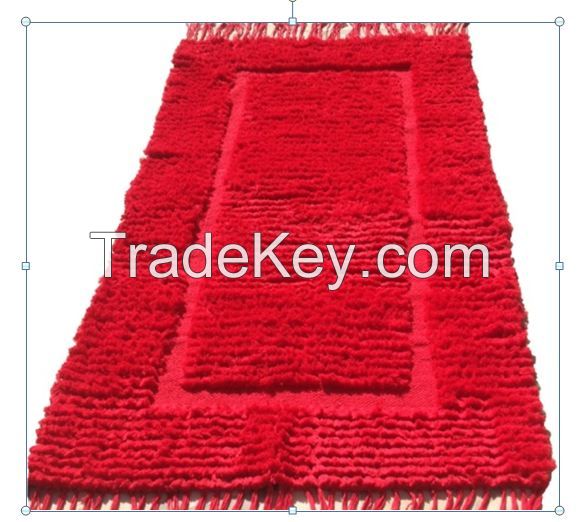 Tapis effilloch&Atilde;&copy; en coton rouge avec fark