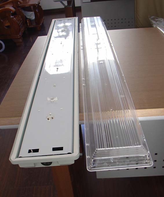 Seal Tight Fluorescent Fixture