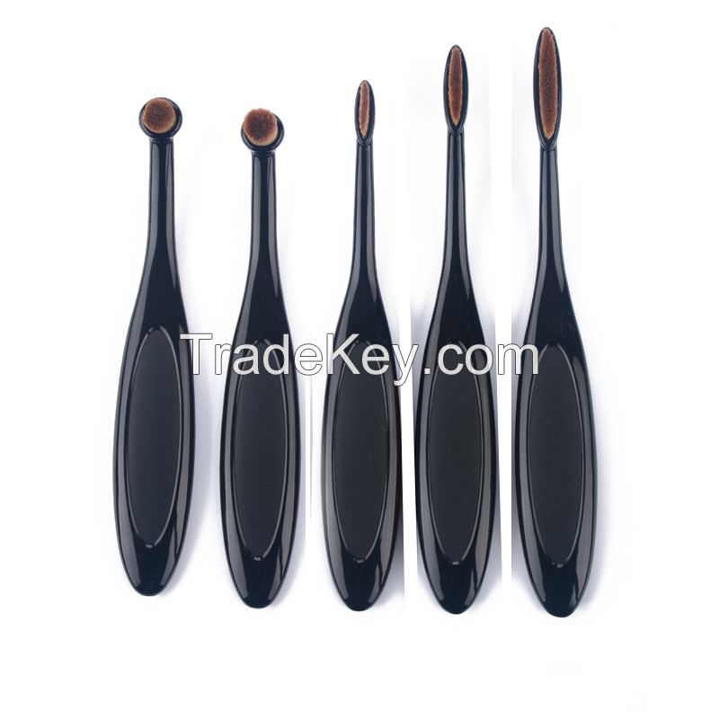 New Design Makeup brush.--High Quality.