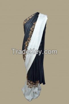 SA 133 - Barouquecollection Organic black and white sari