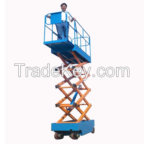 self-propelled scissor lift