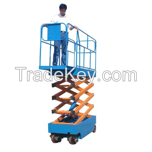 self-propelled scissor lift