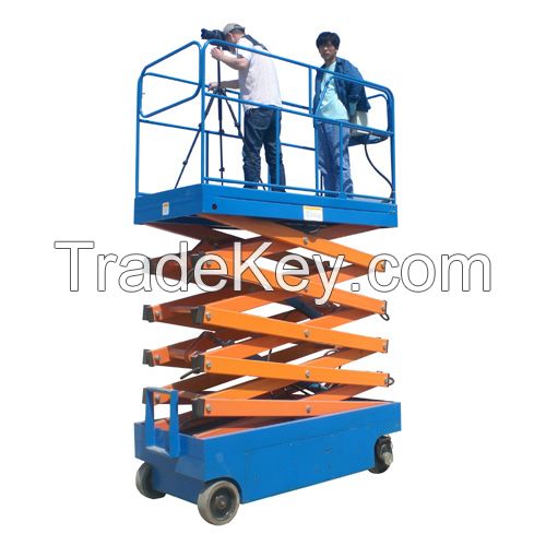 self-propelled scissor lift