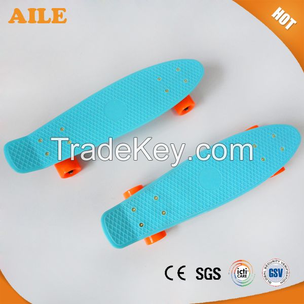 China High Quality New Plastic Long Cruiser Skateboard 