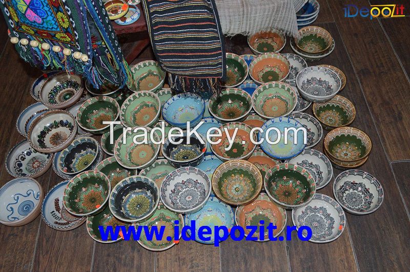 Romanian traditional hand made bowls, from Horezu