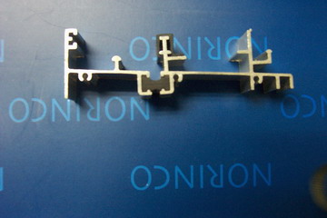 aluminium extrusion component