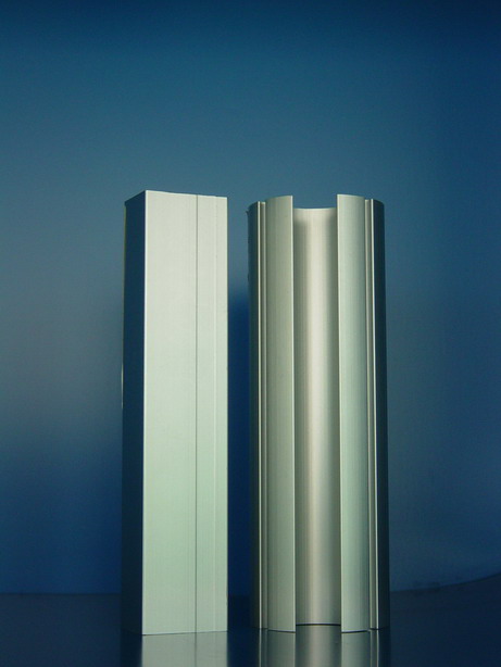 aluminium extrusion component