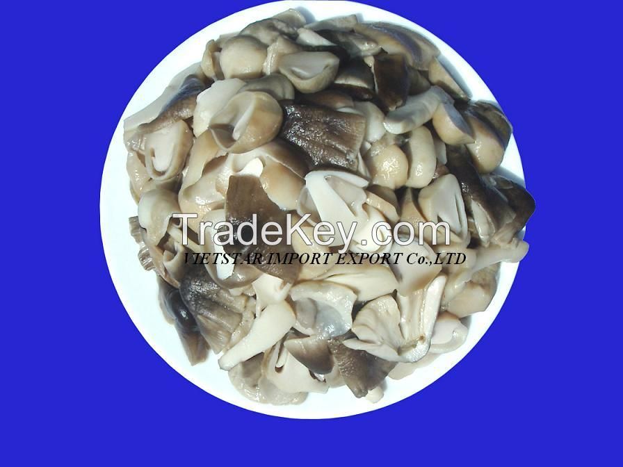 Canned Straw Mushroom Whole or Half Straw Mushroom Season