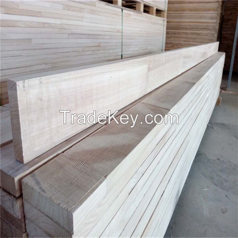 DRY PINE WOODS AND BOARDS