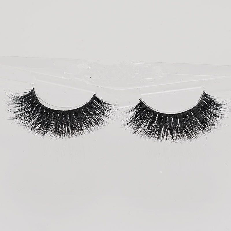 mink false eyelashes good price MOQ is 50