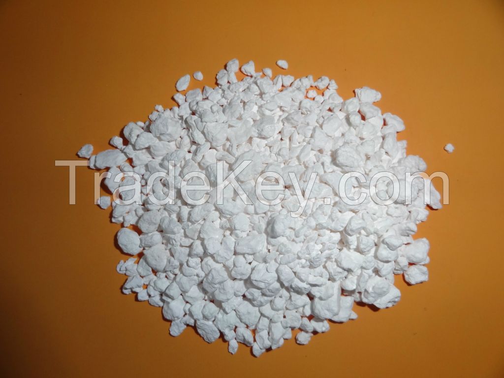 anhydrous calcium chloride  94%  graininess