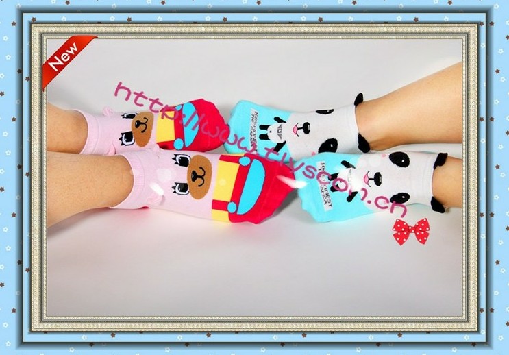 girl's fashion cartoon socks