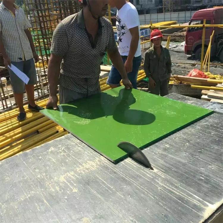 Green plywood.PP Plastic film faced plywood.concrete formwork plywood.Green film faced plywood for construction system 