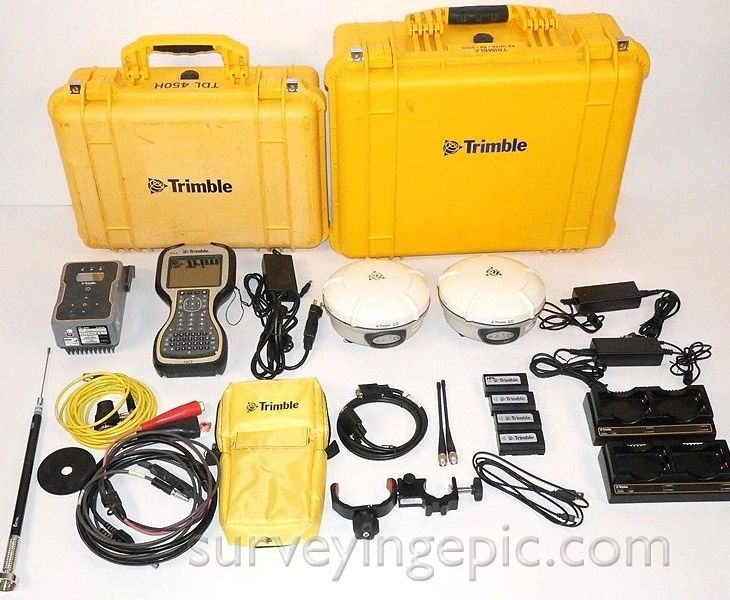 Trimble GNSS RTK R8 Model 3 set used