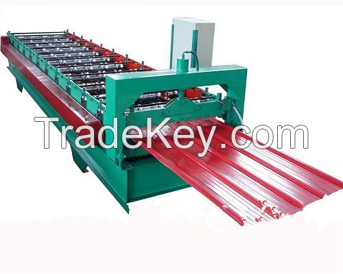 Roof wall panels forming machine