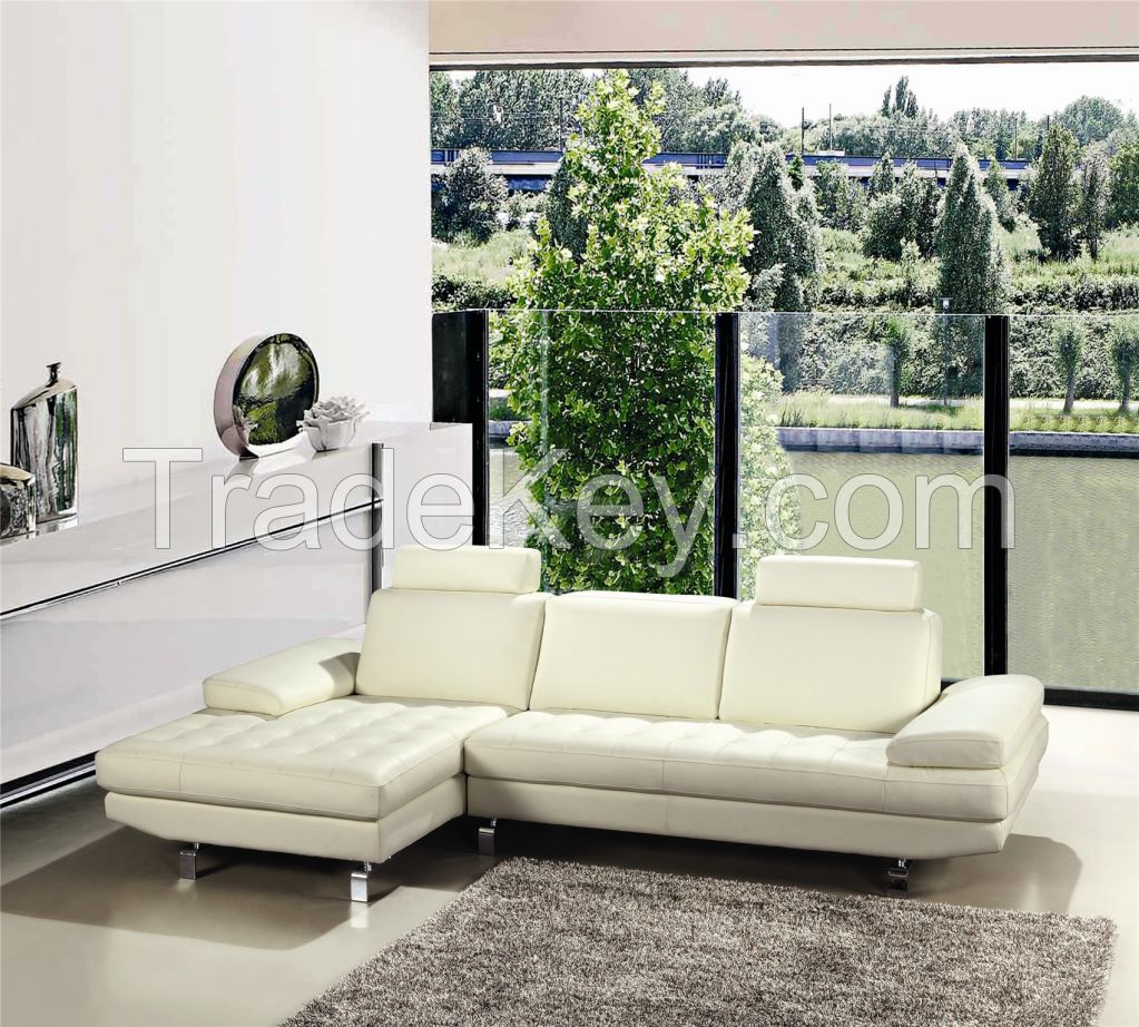 Italian leather sofa with European style and modern design