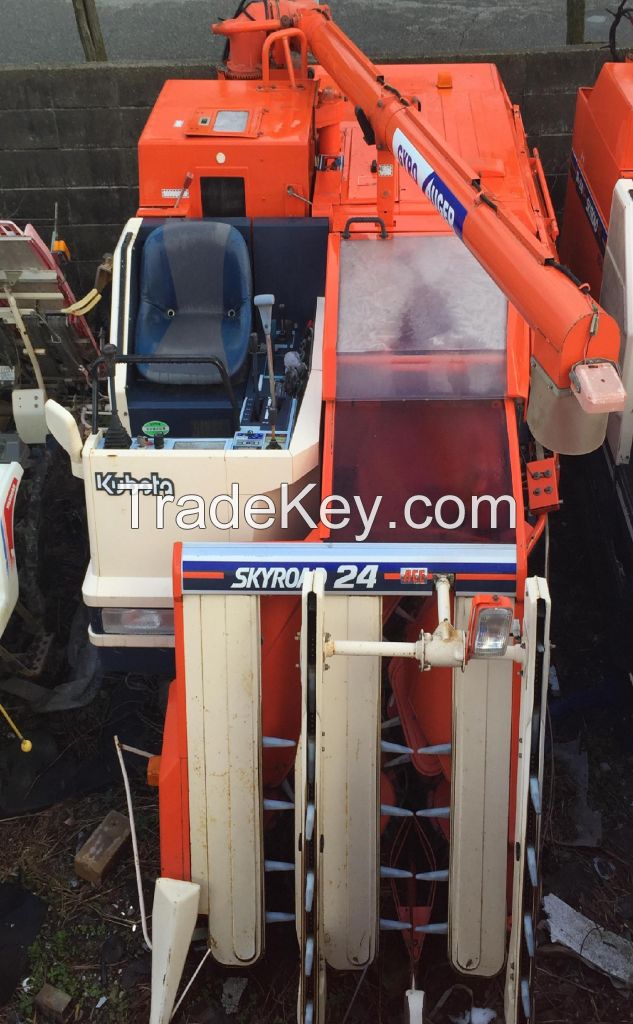 Used combine harvester Kubota R1-24G Unit 1