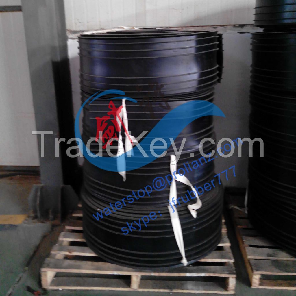 Qualified Center Bulb Type Rubber Water Stopper to Singapore
