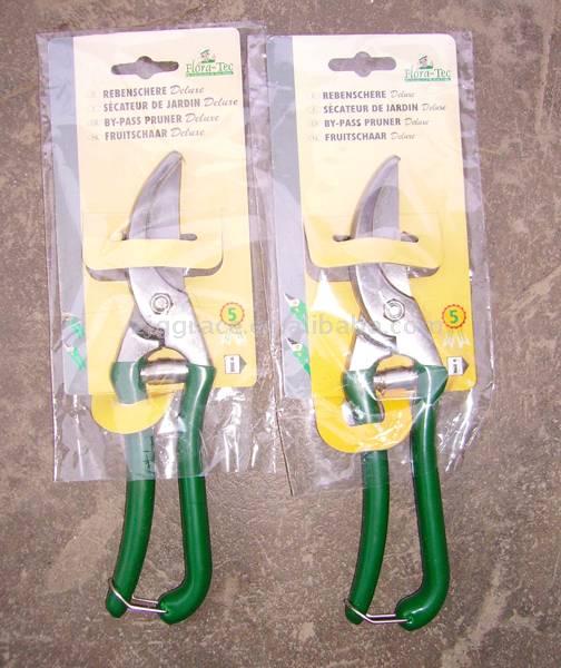 By-pass Pruning Shear