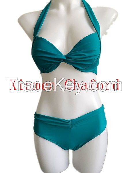 Women's Charming Ruffle Bikinis Top with Wrinkle