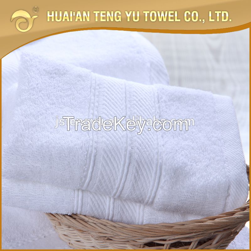 twill border bath towel