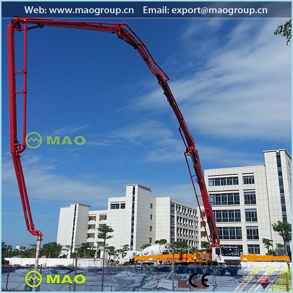 truck mounted concrete pump 60M  XCMG HB60K with BENZ chasis