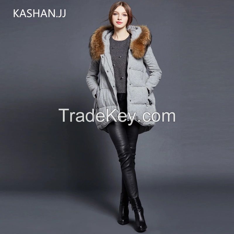 Fashion Design Waterproof Ultra Light Foldable Women Down Jacket for Winter