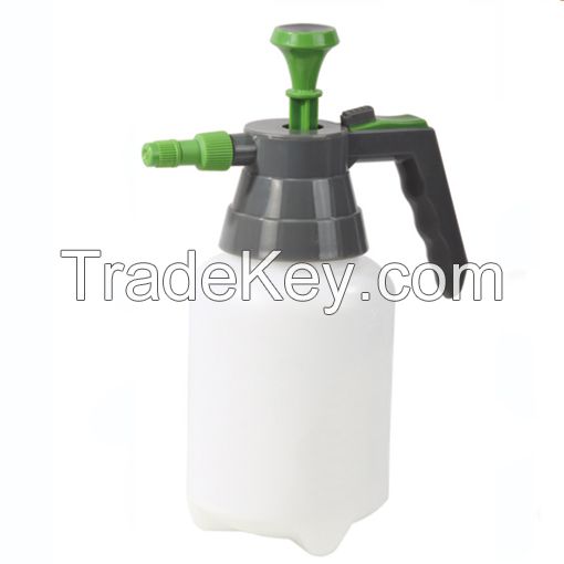 1L Plastic sprayer for garden use