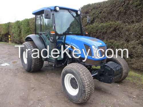 NEW HOLLAND TN60SA TRACTOR 