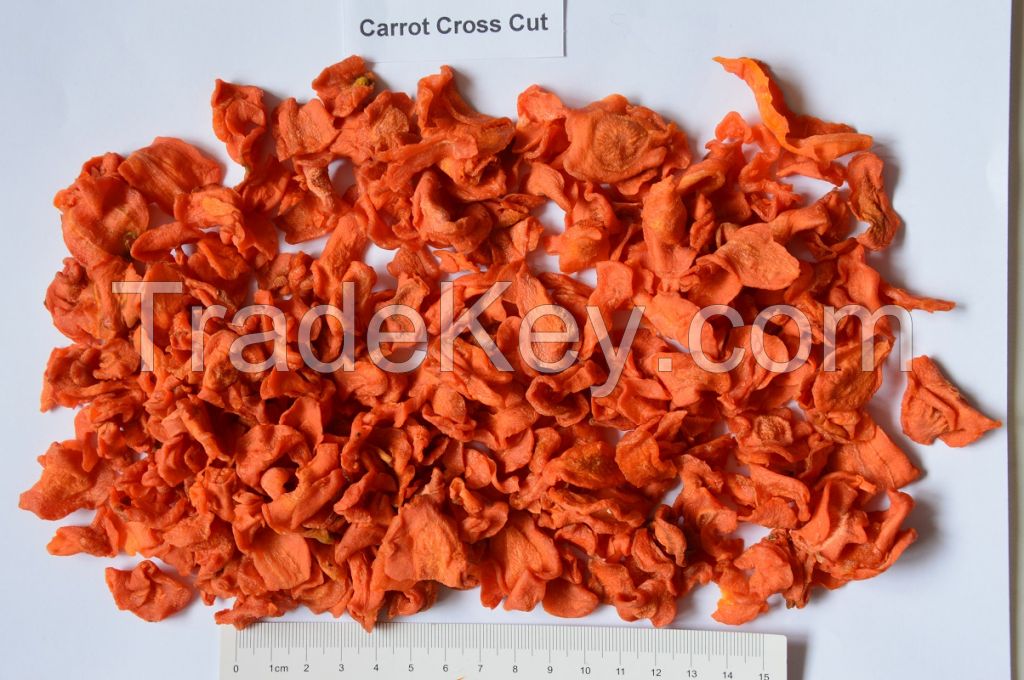 Dehydrated carrot cross cut