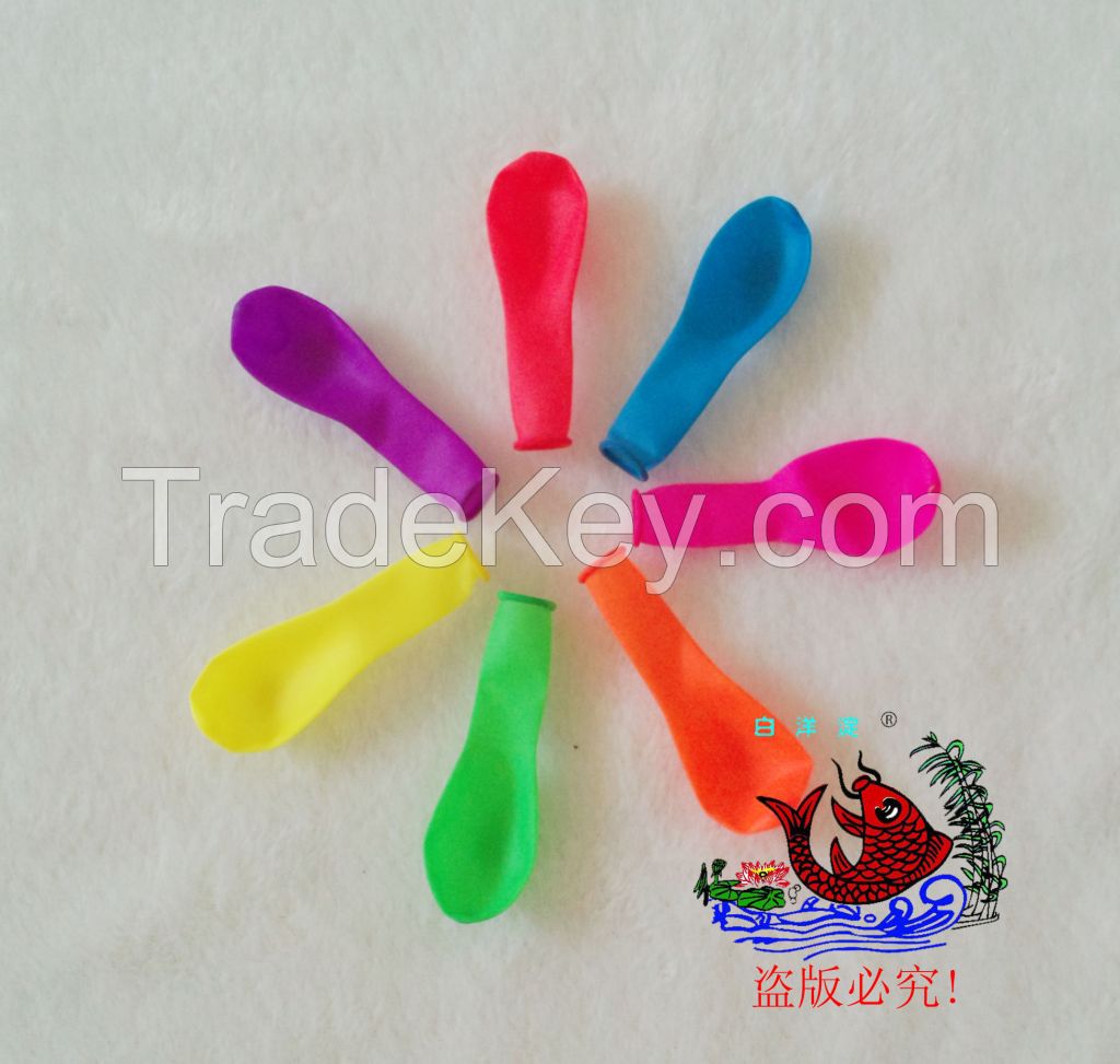 0.07g water balloon