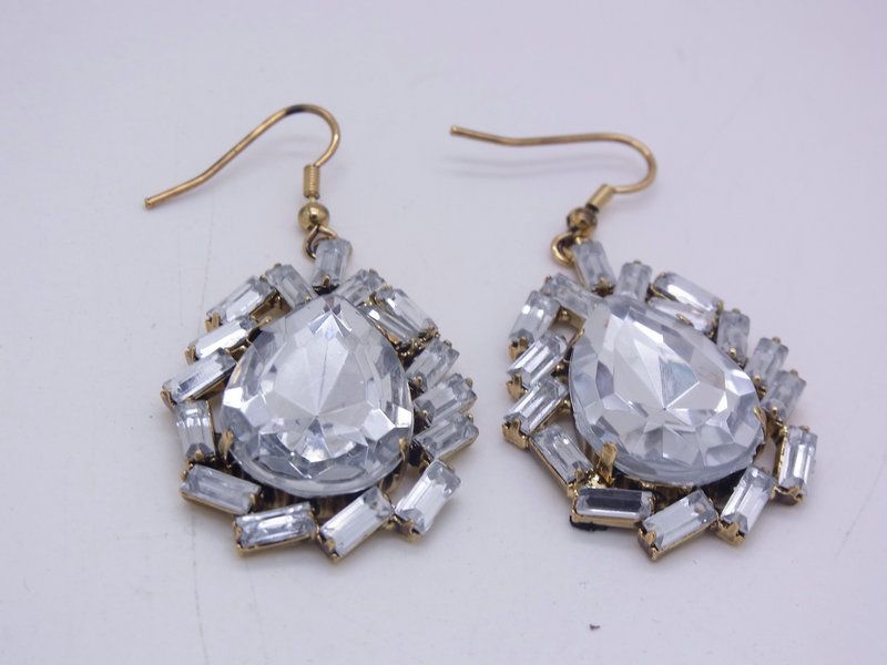 Crystal earring