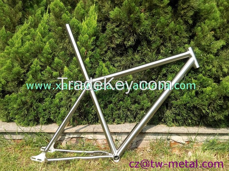 Inner line routing 29er long seat tube Titanium MTB bicycle frames Customized mountain bike frame