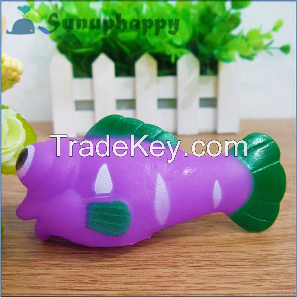 Factory supplier wholesale custom animal shape bath toys