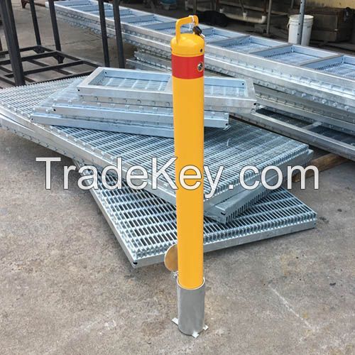 Manual Steel Removable Bollard with Inner Lock RB07