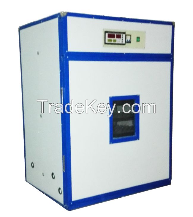 Cheap Egg Incubator Automatic Chicken Egg Incubator for Sale in Dubai