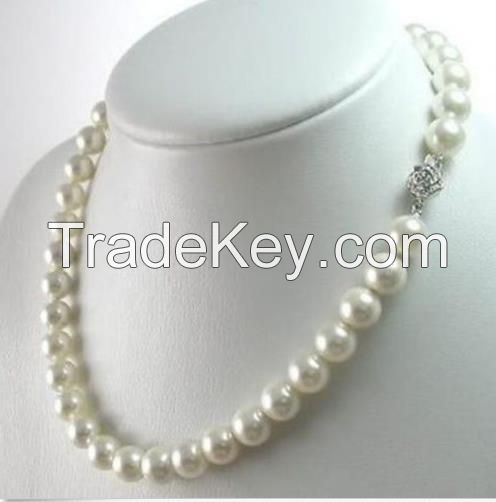 8-9mm AAA+ White South Sea Pearl Necklace 18"