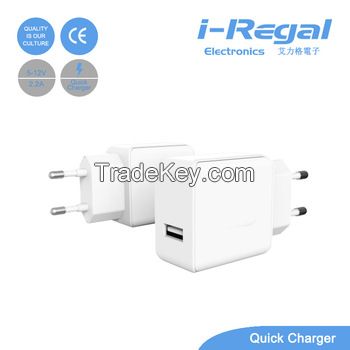 High efficiency CE approved 5V-12V output wall quick charger QC3.0 made in China