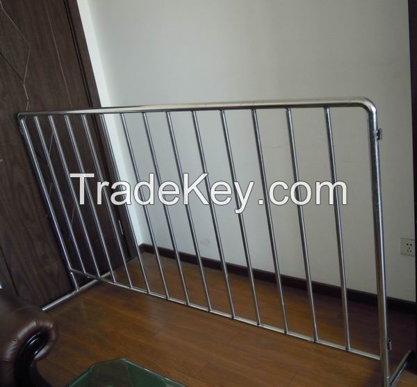 Galvanized Safety traffic barrier fence/traffic barrier